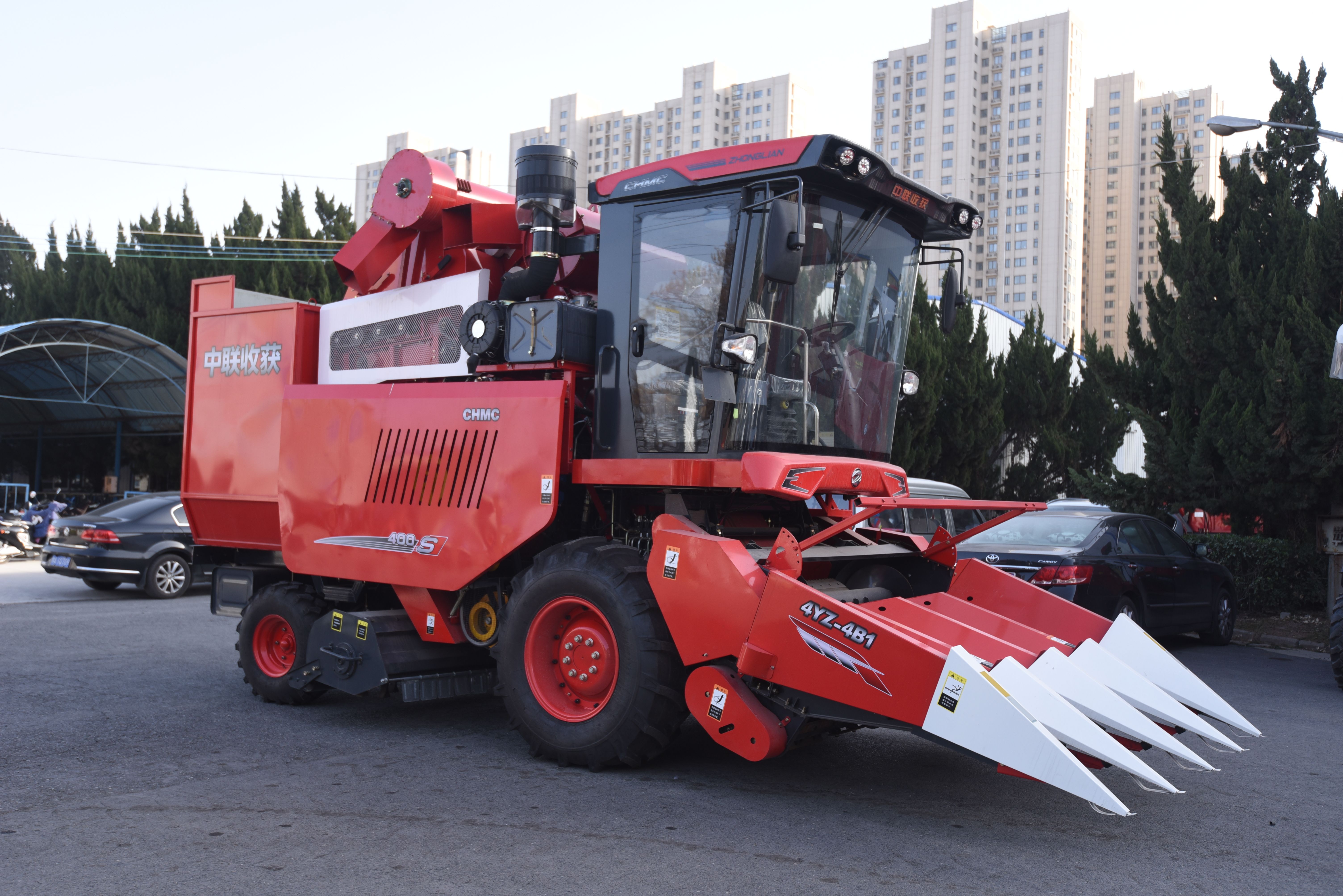 Super-powerful and Latest Model of Large Corn Harvester For Farms Fully Automatic(图7) Super-powerful and Latest Model of Large Corn Harvester For Farms Fully Automatic(图7)